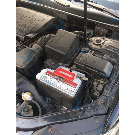 Установка нового аккумулятора на Hyundai Sonata 2.0 бензин